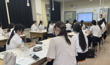 児童教育学科の学生が、和光南特別支援学校での校外授業に参加しました