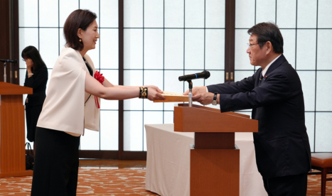 人間福祉学科 野田 日出子 専任講師が「令和8年度外務大臣表彰」を受賞しました